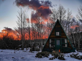 Moose Haven Cabin at 22 West Cabins and Recreation